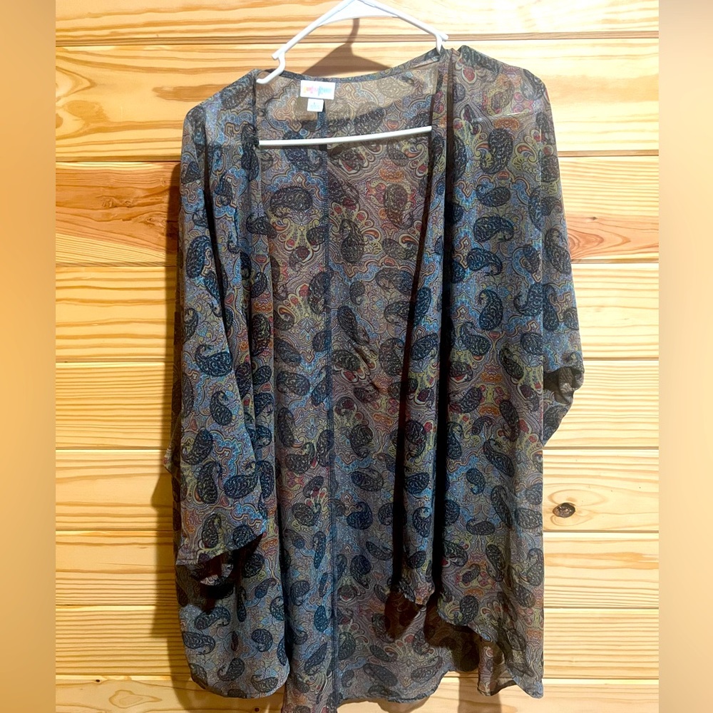 LulaRoe Lindsay Kimono Size Large